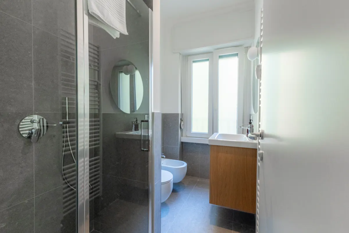 Lo Studio, Como – Bathrooms